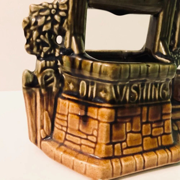 Vintage Mccoy Art Pottery Wishing Well  Planter USA - Picture 8 of 16